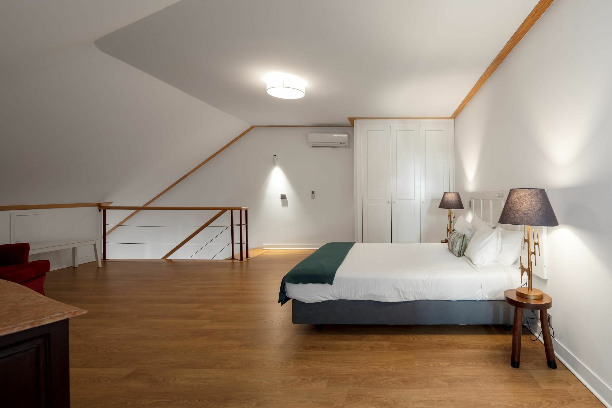 Lisbon Serviced Apartments - Chiado Emenda Zewnętrze zdjęcie